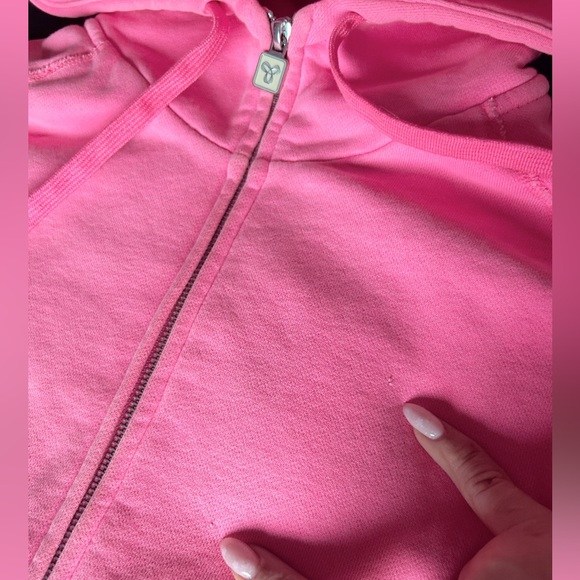 Long Neon pink TNA hoodie - Picture 3 of 7